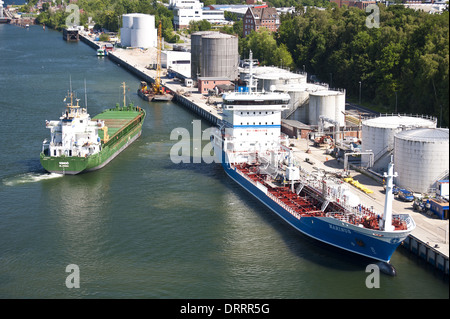 Frachtschiff auf dem Nord-Ostsee-Kanal Stockfoto