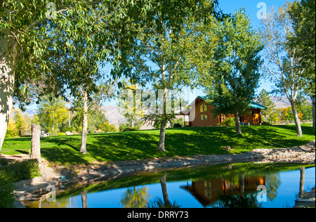 Kabine in das Versteck Lodge und Guest Ranch, Shell, Wyoming Stockfoto