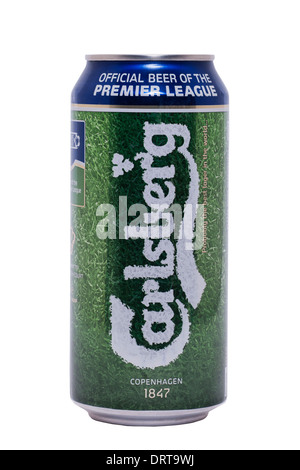 Eine Dose Carlsberg Lagerbier auf weißem Hintergrund Stockfoto