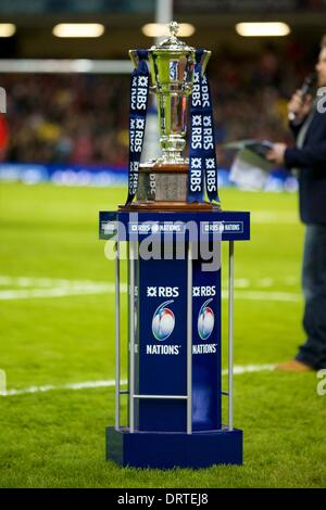 Cardiff, Wales. 1. Februar 2014. Die Trophäe vor dem Six Nations-Spiel zwischen Wales und Italien aus dem Millennium Stadium. Bildnachweis: Aktion Plus Sport/Alamy Live-Nachrichten Stockfoto