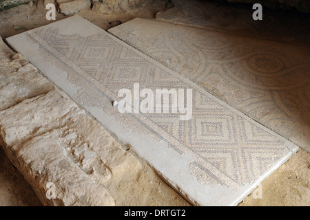 Mosaik in der Villa Romana del Tellaro in der Nähe von Noto im Südosten von Sizilien, Italien, Stockfoto