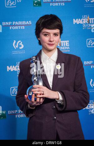 Brüssel, Belgien. 2. Februar 2014. Pauline Etienne, Preisträger für die beste Schauspielerin bei den 4. Verleihung der die Magritte feiert das Beste aus der belgischen Filmindustrie. Aurore Belot/NurPhoto/ZUMAPRESS.com/Alamy © Live-Nachrichten Stockfoto