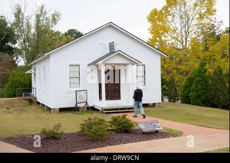 USA Mississippi MS Miss Tupelo Elvis Presley Geburtshaus Hausgeburt - äußere der alten Kindheit Familie Kirche Stockfoto