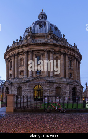 Ein Blick auf die "Radcliffe Camera" Oxford Stockfoto