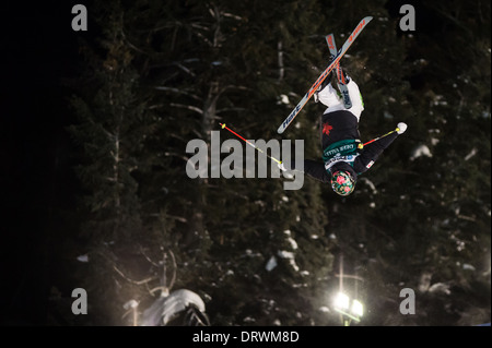 Chloe DUFOUR-LaPointe Crossing es oben an der FIS Freestyle Ski World Cup 2014 Buckelpisten, Deer Valley Resort, Park City, UT, USA Stockfoto