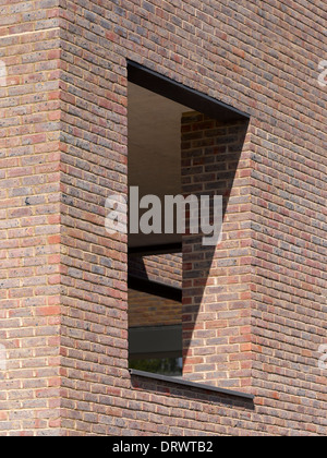 Str. Thomas der Apostel College, London, Vereinigtes Königreich. Architekt: Verbündete und Morrison, 2013. Strukturelle Details. Stockfoto