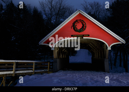 Franconia Notch State Park - Flume überdachte Brücke in Lincoln, New Hampshire, USA Stockfoto