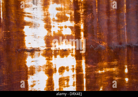 Rusty auf Zink Platte Hintergrund Stockfoto