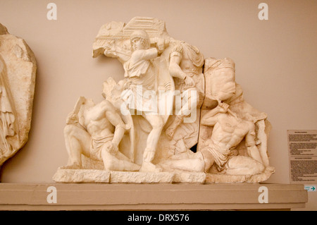 Asien, Türkei, Selçuk, Ephesos-Museum, Partherdenkmal Reliefs (161-180 n. Chr.) Stockfoto