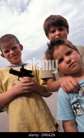 Kinder im Flüchtlingslager von UNHCR in Albanien für Kosovo-Flüchtlinge, die den Kosovo-Krieg 1999 geflohen Stockfoto