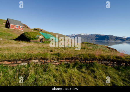 Grönland, Tunulliarfik (aka Eriks Fjord), Brattahlid (aka Qassiarsuk). Historischer Ort von Erik dem roten östlichen Siedlung. Stockfoto