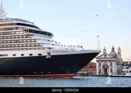 Kreuzfahrtschiff Queen Victoria (Cunard Line) Stockfoto