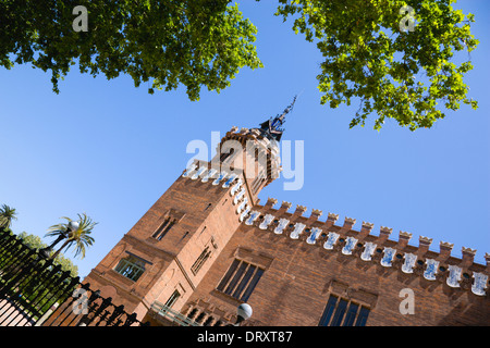 Spanien, Katalonien, Barcelona, Castell Dels Tres Dragons jetzt Gehäuse das Museum of Natural History im Parc De La Ciutadella. Stockfoto