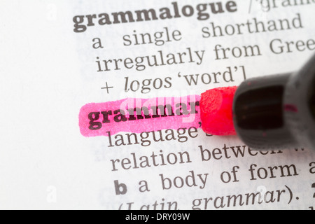 Grammatik Wörterbuchdefinition Closeup rosa markiert Stockfoto
