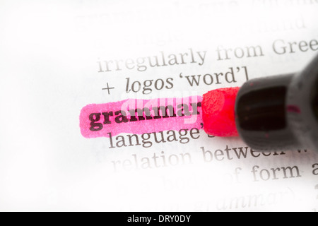 Grammatik Wörterbuchdefinition Closeup rosa markiert Stockfoto