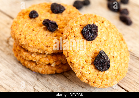 Ceareals Cookies mit trockenen Heidelbeeren Stockfoto