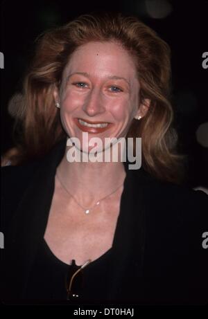 VICKY LEWIS. New York Film Critics Circle awards am Fenster der Welt New York 1999.k14483ar. (Kredit-Bild: © Andrea Renault/Globe Photos/ZUMAPRESS.com) Stockfoto