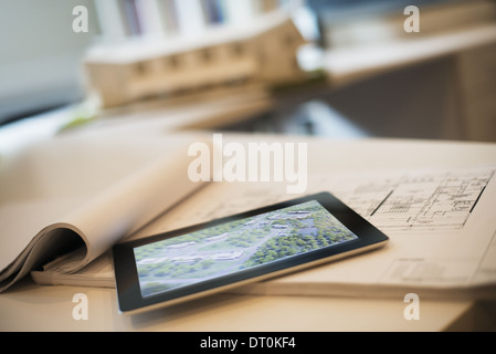 Woodstock, New York USA Architekturbüro Büro Desktop-Baupläne Stockfoto