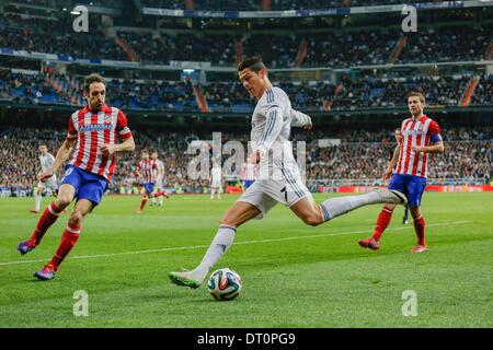 Madrid, Spanien. 5. Februar 2014. Cristiano Ronaldo (Real Madrid) während des spanischen Königs Cup Halbfinale zwischen Real Madrid und Atletico Madrid in Madrid, am 5. Februar 2014. Bildnachweis: Rodrigo Garcia/NurPhoto/ZUMAPRESS.com/Alamy Live-Nachrichten Stockfoto