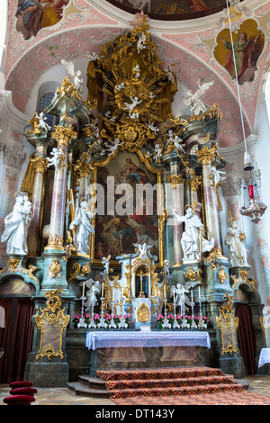 Barocke Kirche St. Peter und Paul in Oberammergau in Oberbayern, Deutschland Stockfoto