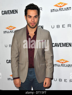 Los Angeles, Kalifornien, USA. 5. Februar 2014. Skylar Astin an der Los Angeles-Premiere von "Höhlenmenschen" am Arclight Theater in Hollywood, Kalifornien am 5. Februar 2014 statt. 2014-Credit: D. Long/Globe Photos/ZUMAPRESS.com/Alamy Live-Nachrichten Stockfoto