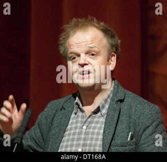 Vancouver, British Columbia, Kanada. 5. Februar 2014. Britischer Schauspieler TOBY JONES präsentiert "The letzte Detail" für Kino-Salon am Vancity Theatre während Vancouver International Film Festival. Bildnachweis: Heinz Ruckemann/ZUMA Wire/ZUMAPRESS.com/Alamy Live-Nachrichten Stockfoto