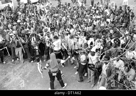 NELSON MANDELAS ANC, BUTHELEZI IFP UND PIK BOTHA NP ADRESSE EINE FRIEDENSKUNDGEBUNG ÖSTLICH VON JOHANNESBURG VOR 1994 DEMOKRATISCHE Stockfoto