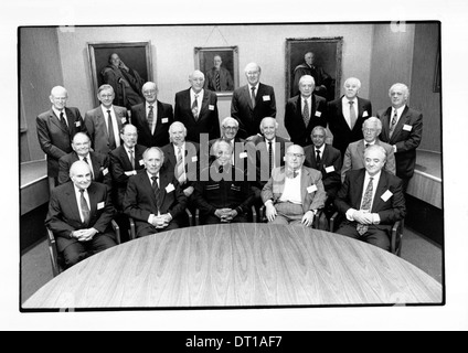 NELSON MANDELA BESUCHT EIN WIEDERSEHEN JAHRGANGSBESTER WITS UNIVERSITY LAW. 1996 WITS UNIVERSITY JOHANNESBURG SÜDAFRIKA FOTO/JOHN Stockfoto