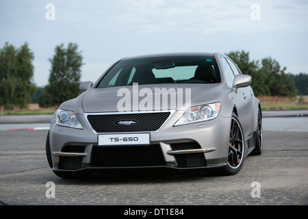 2013 TMG Sport 650. Lexus-TMG-600 brechen Horspower Limousine Stockfoto