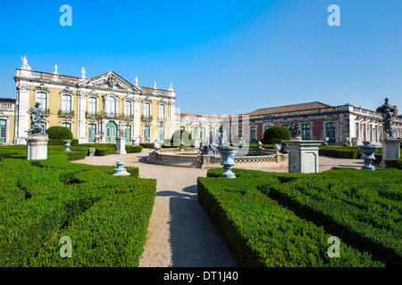 Gärten, königlichen Sommer Palast von Queluz, Lissabon, Portugal, Europa Stockfoto