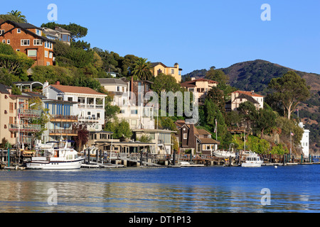 Waterfront Häuser in Tiburon, Marin County, Kalifornien, Vereinigte Staaten von Amerika, Nordamerika Stockfoto