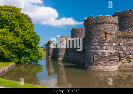 Beaumaris Castle, UNESCO-Weltkulturerbe, Beaumaris, Anglesey, Gwynedd, Wales, Vereinigtes Königreich, Europa Stockfoto