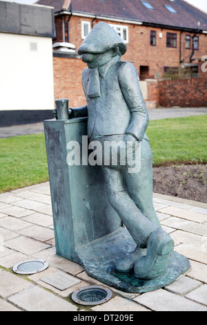 Die Statue der Zeichentrickfigur Andy Capp am Vorgewende, Hartlepool. Stockfoto