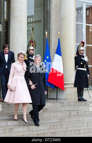 Paris, Frankreich. 6. Februar 2014. HM König Filip und HM Königin Mathilde am Tag der Abreise des Elysee offiziellen Besuch Präsident Francois Hollande der französischen Republik in Paris Foto: RPE / Albert Nieboer Credit: Dpa picture-Alliance/Alamy Live News Stockfoto