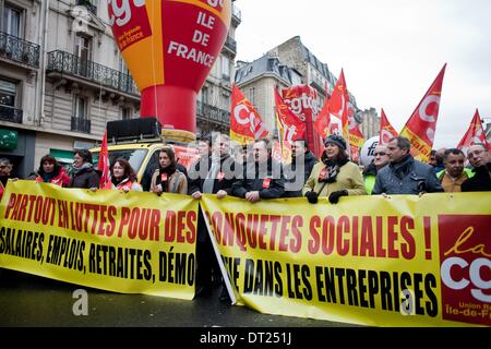 Paris, Frankreich. 6. Februar 2014. Demonstration in Paris für eine soziale Gerechtigkeit am 6. Februar 2014. Bildnachweis: Michael Bunel/NurPhoto/ZUMAPRESS.com/Alamy Live-Nachrichten Stockfoto