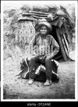 Kohat (Kohot), Navajo Deserteur, der Chef der Havasupai-Indianer, wurde ca.1898 Stockfoto