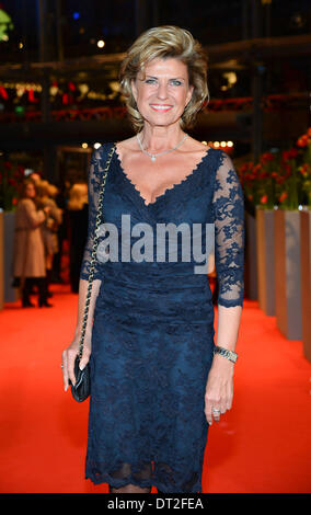 Dagmar Gabriele Wöhrl Woehrl kommt bei der Premiere von The Grand Hotel in Budapest während des 64. Berlin International Film Festival aka Berlinale am Berlinalepalast in Berlin, Deutschland, am 6. Februar 2014 Stockfoto