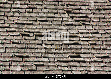 Nahaufnahme von Hölzernes Schindeldach Stockfoto