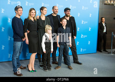 Berlin, Deutschland. 7. Februar 2014.  Regisseur Edward Berger präsentiert den neuen Film "Jack" im Berlinale mit den Schauspielern Ivo Pietzcker und Luise Heyer. Goncalo Silva/Alamy Live-Nachrichten. Stockfoto