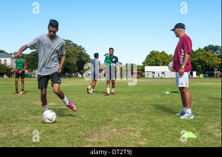 Fußballtraining am Groote Schuur High School, Cape Town, Western Cape, Südafrika Stockfoto