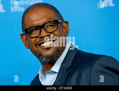 Berlin, Deutschland. 7. Februar 2014. US-Schauspieler Forest Whitaker stellt bei einem Fototermin für "Zwei Männer in der Stadt" ("La Voie de ennemi") auf die 64. jährliche Berlinale, in Berlin, Deutschland, 7. Februar 2014. Der Film ist im Wettbewerb bei der Berlinale präsentiert, die vom 06. bis 16. Februar 2014 läuft. Foto: TIM BRAKEMEIER/Dpa/Alamy Live News Bildnachweis: Dpa picture-Alliance/Alamy Live News Stockfoto