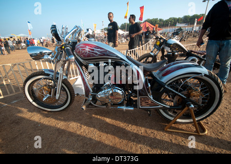 Fahrräder in Indien Bike Week 2014 statt bei Vagator Beach North Goa im Januar. Rund 4000 Bikes aus ganz Indien sah. Stockfoto