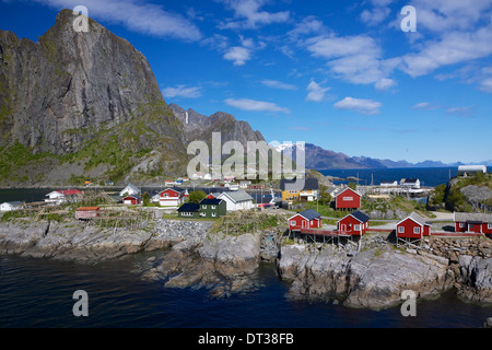 Malerisches Fischerdorf Dorf von Hamnoy auf Lofoten in Norwegen Stockfoto