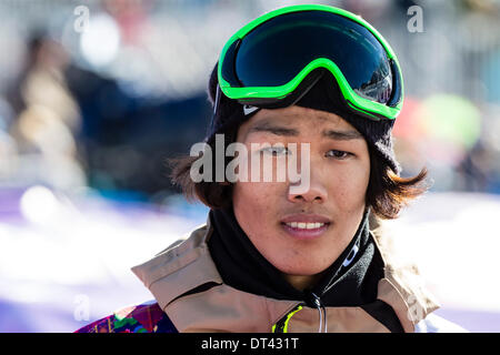 Sotschi, Russland. 8. Februar 2014. 08.02.14 Sotschi, Krasnodar Krai, Rußland. Yuki KADONO (JPN), während die Männer Slopestyle Snowboard Finale im Rosa Khutor Extreme Park Mountain Cluster - XXII Olympische Spiele Credit: Action Plus Sport Bilder/Alamy Live News Stockfoto