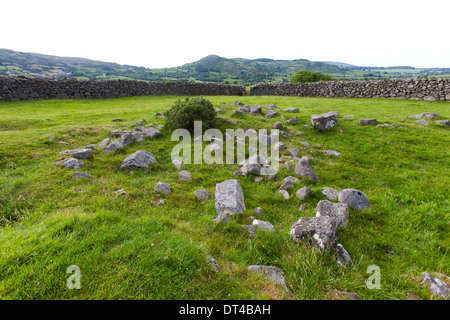 Drumena Cashel ist ein gutes Beispiel für einen kleinen frühchristlichen Steinhäuser Hof Gehäuse in der Nähe von Castlewellan im County Down Stockfoto