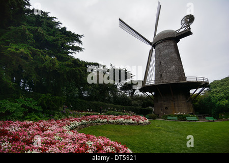 Windmühle in San Francisco Stockfoto