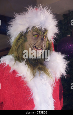 Der Grinch. Ein Modell der mürrische grüne Kreatur aus "wie der Grinch stole Christmas", vom Arzt Seuss. Auch ein Hollywood-Film mit Jim Carrey. Stockfoto