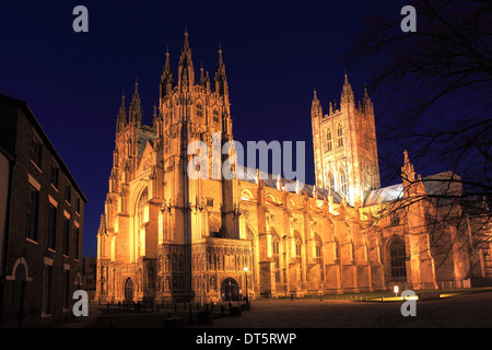 Westfassade und South Elevation, die Kathedrale von Canterbury, Grafschaft Stadt Canterbury, Kent, England, UK Stockfoto