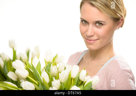 Romantische Frau mit Blumenstrauß weiße Tulpe Stockfoto