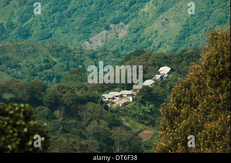 Dorf in der Sierra Nevada de Santa Marta Norden Kolumbiens Stockfoto